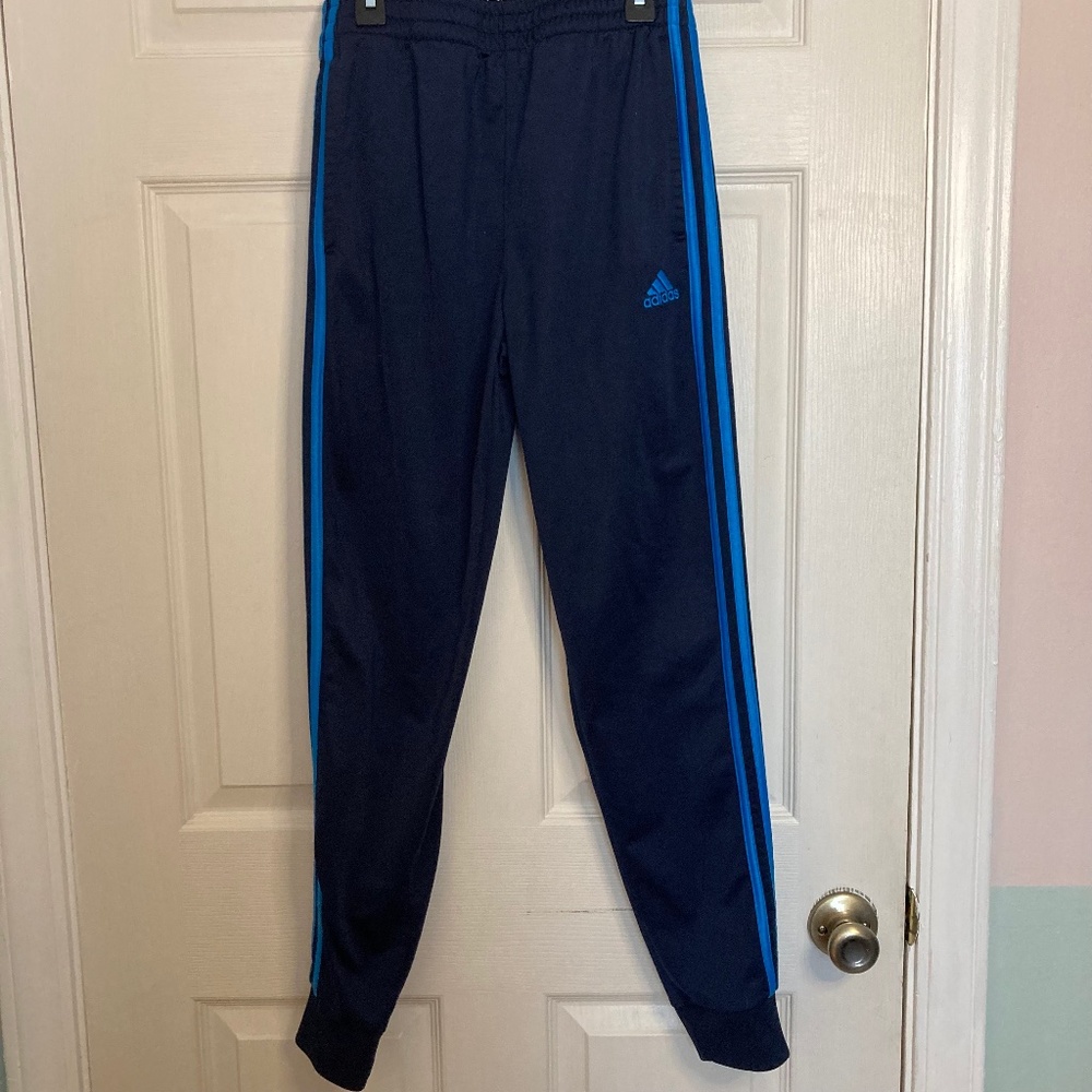 Adidas sleep/loungewear sweatpants